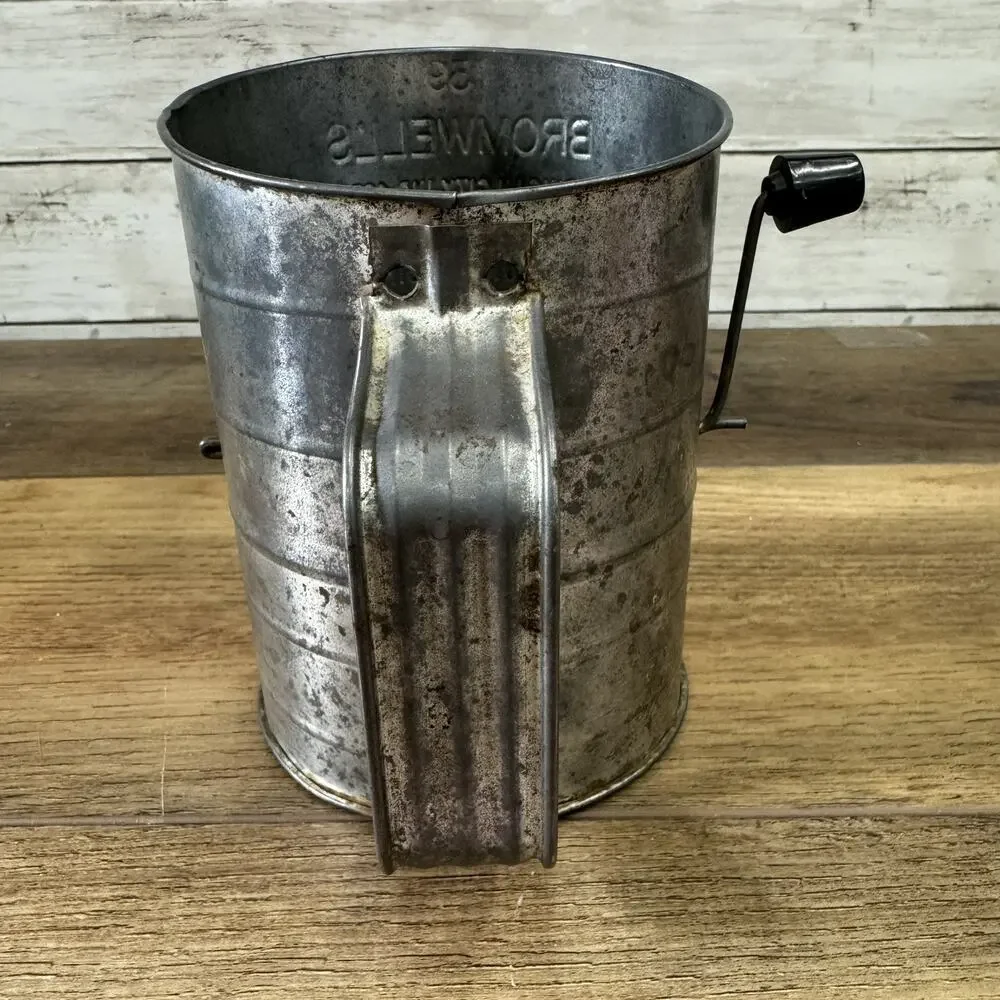 Vintage Bromwell's Measuring Cup Metal Flour Sifter Black Handle